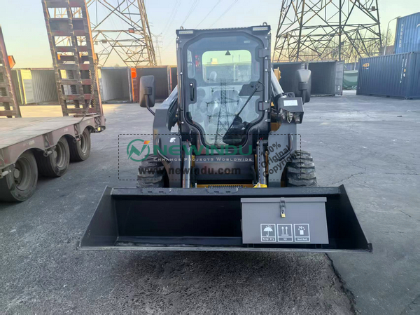 XCMG XC760K Skid Steer Loader