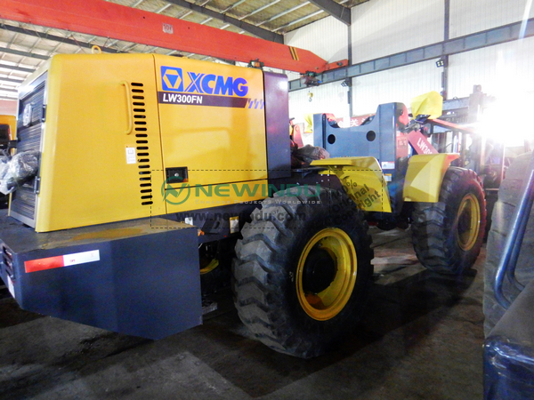 XCMG LW300FN wheel loader