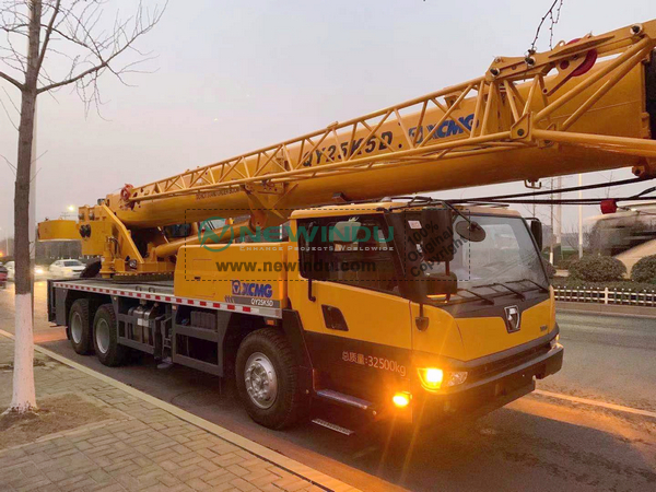 XCMG QY25K5D Truck Crane