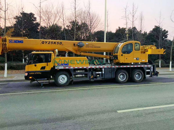 XCMG QY25K5D Truck Crane