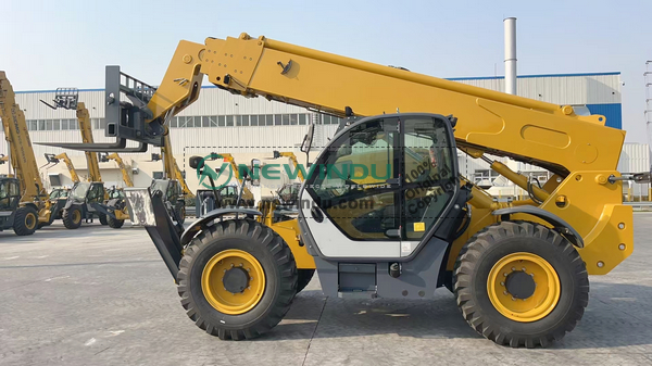 XCMG XC6-4517K Telehandler