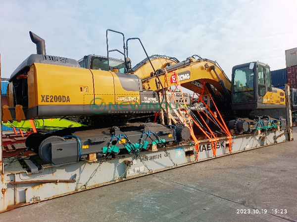 Guyana - 2 Units XCMG XE200DA & 1 XE60GA Excavator