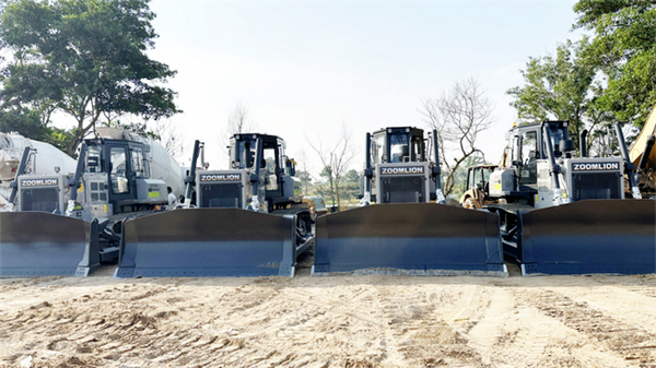 Malaysian Client Reorders ZOOMLION Earthmoving Equipment