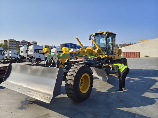 Algeria - 1 Unit XCMG Motor Grader GR215
