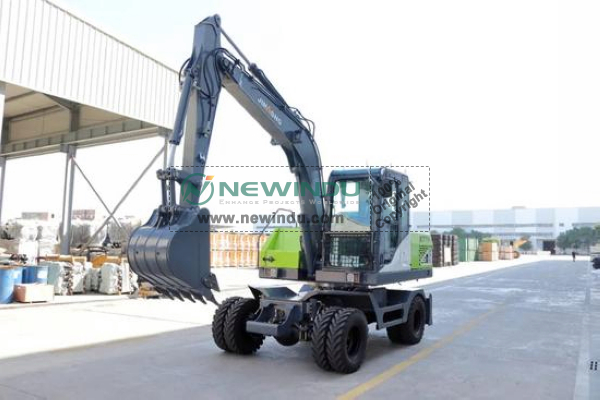 JINGONG Pure Electric Wheeled Excavator Makes Its Debut