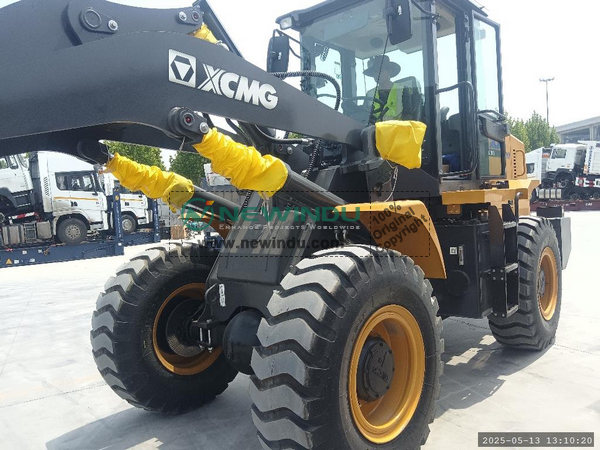 XCMG LW300KN Wheel Loader