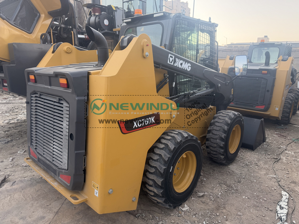XCMG XC760K Skid Steer Loader
