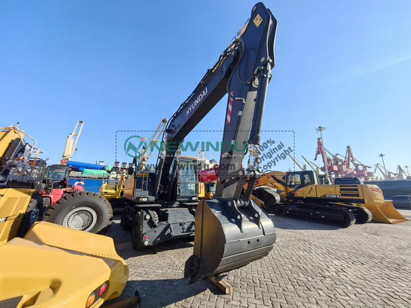 HYUNDAI HW210 Excavator