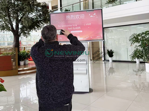 Spain Client Visited HELI Office