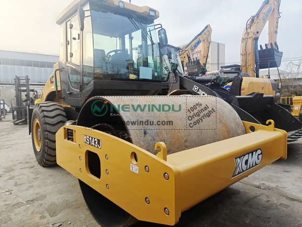 XCMG XS143J Road Roller