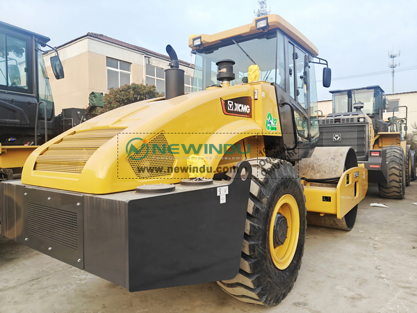 XCMG XS143J Road Roller
