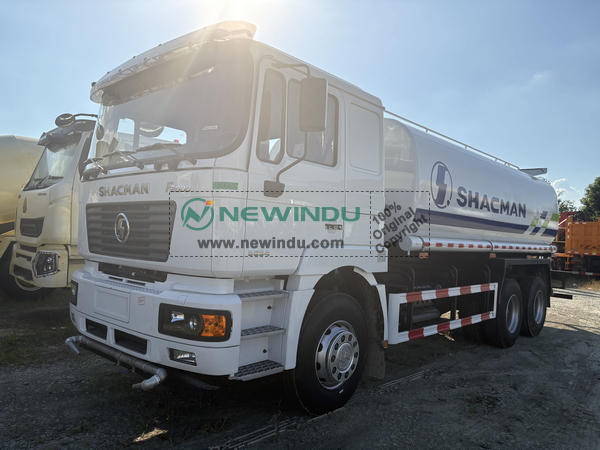 SHACMAN F2000 Mixer Dump Truck & Water Sprinkler