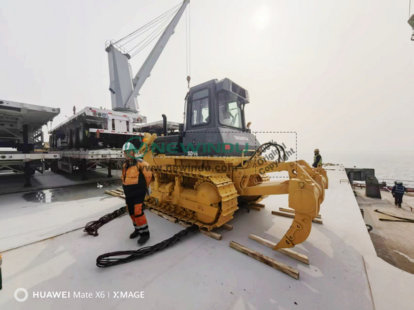 SHANTUI SD16 Bulldozer