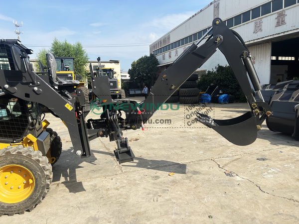 XCMG XC740K Skid Steer Loader