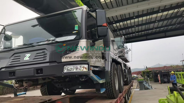 ZOOMLION ZTC2000VS863 Truck Crane 