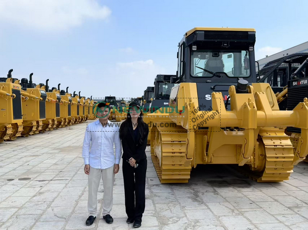 Vietnam Client Visited SHANTUI Factory & NEWINDU Office